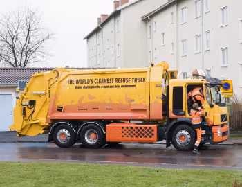 Volvo FE Hybrid refuse test truck '2008–11