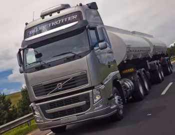 Volvo FH 480 6×4T Globetrotter XL cab [Brazil] '2010–pr.