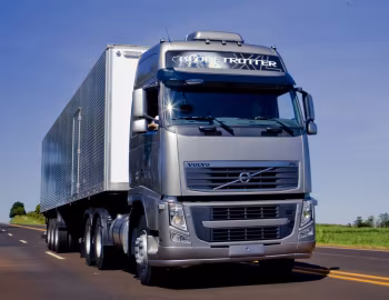 Volvo FH 480 6×4T Globetrotter XL cab [Brazil] '2010–pr.