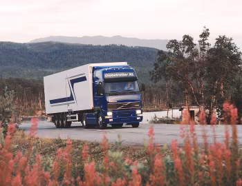 Volvo FH12 420 4×2 tractor Globetrotter XL '1995–2002