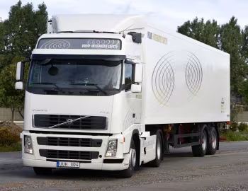 Volvo FH12 4×2 tractor Globetrotter cab Integrated Safety Truck '2006