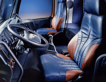 Intérieur Volvo FH16 520 4×2 tractor Globetrotter XL cab '1995–2001