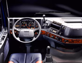 Panneau avant Volvo FH16 520 4×2 tractor Globetrotter XL cab '1995–2001