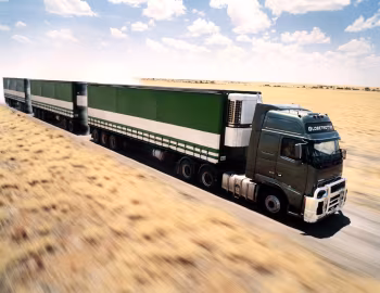 Volvo FH16 610 6×4 tractor Globetrotter XL cab [Australia] '2003–08