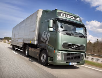 Volvo FH16 660 4×2 tractor Globetrotter XL cab '2006–08