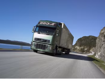 Volvo FH16 660 4×2 tractor Globetrotter XL cab '2006–08