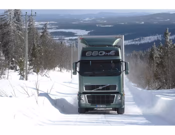 Volvo FH16 660 4×2 tractor Globetrotter XL cab '2006–08