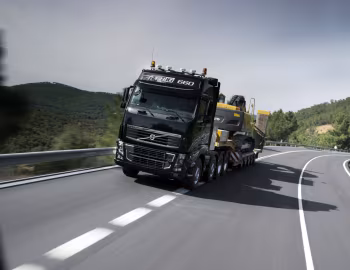 Volvo FH16 660 8×4 tractor Globetrotter cab '2008–12