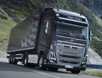 Volvo FH16 750 4×2 tractor Globetrotter XL cab [Worldwide] '2012–????