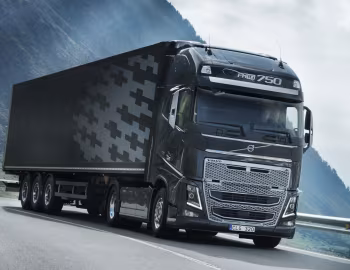 Volvo FH16 750 4×2 tractor Globetrotter XL cab [Worldwide] '2012–????