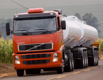 Volvo FH 400 6×2T Sleeper cab [Brazil] '2006–11