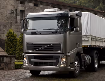 Volvo FH 440 4×2T Sleeper cab [Brazil] '2010–н.ч.