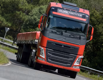 Volvo FH 460 I-Shift 6×4 tractor Globetrotter cab [Brazil] '2017–pr.