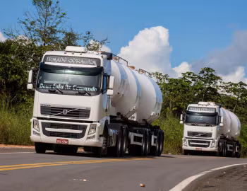 Volvo FH 480 6×4T Globetrotter cab [Brazil] '2010–н.ч.