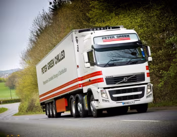 Volvo FH 500 6×2 tractor Globetrotter XL cab [UK-spec] '2008–12