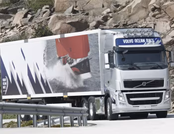 Volvo FH 500 6×2 tractor Globetrotter XL cab Ocean Race Limited Edition '2011–12