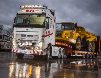 Volvo FH 500 6×2 tag-axle tractor Globetrotter cab '2013–pr.