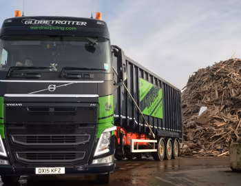 Volvo FH 500 6×2 tractor Globetrotter cab [UK-spec] '2013–pr.
