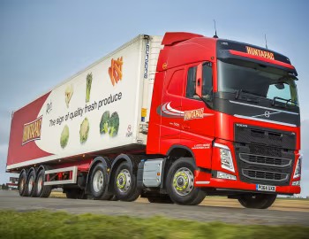 Volvo FH 500 6×2 tractor Globetrotter cab [UK-spec] '2013–pr.