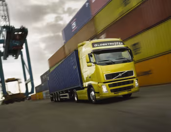 Volvo FH 520 4×2 tractor Globetrotter XL cab '2005–08