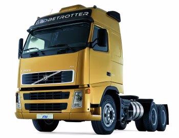 Volvo FH 520 6×2T Globetrotter cab [Brazil] '2006–11