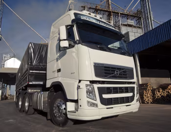 Volvo FH 540 6×2T Globetrotter XL cab [Brazil] '2012–13