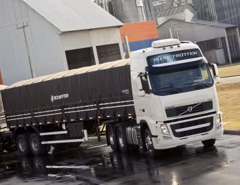 Volvo FH 540 6×2T Globetrotter XL cab [Brazil] '2012–13