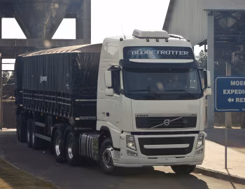 Volvo FH 540 6×2T Globetrotter XL cab [Brazil] '2012–13