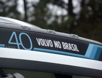 Volvo FH 540 I-Shift 6×4 tractor Globetrotter cab "40 anos Volvo no Brasil" [Brazil] '2019
