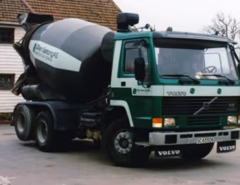 Volvo FL10 6×2 rigid betongblander '1986
