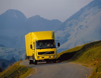 Volvo FL 180 4×2 rigid Day cab '2000–06