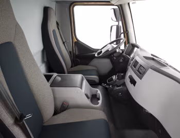 Interior Volvo FL 210 4×2 rigid Day cab [Worldwide] '2013–pr.
