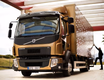 Volvo FL 210 4×2 rigid Day cab [Worldwide] '2013–pr.
