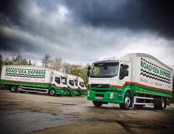 Volvo FL 240 [UK-spec] '2010–13