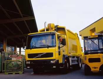 Volvo FL 250 4×2 rigid Day cab Rolloffcon '2000–06