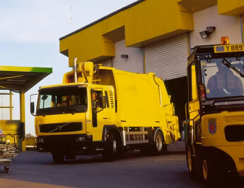 Volvo FL 250 4×2 rigid Day cab Rolloffcon '2000–06