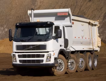 Volvo FM 480 10×4 rigid Day cab with Rossetti tipper body '2005–09