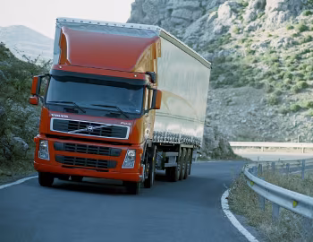 Volvo FM12 420 4×2 tractor Sleeper cab '2001–05
