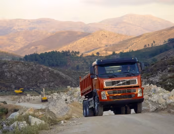 Volvo FM12 420 6×4 rigid Day cab with tipper body '2001–05