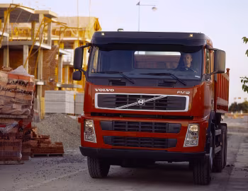 Volvo FM12 420 6×4 rigid Day cab with tipper body '2001–05