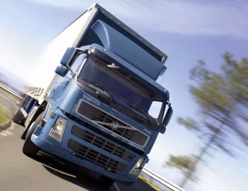 Volvo FM9 300 4×2 rigid Day cab '2001–05