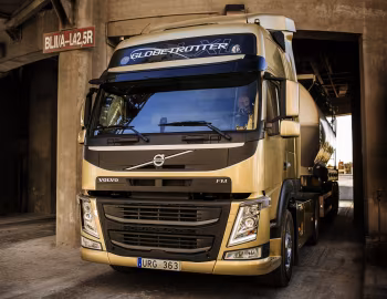 Volvo FM 410 4×2 tractor Globetrotter LXL cab '2013–pr.