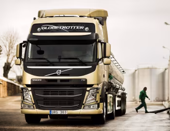 Volvo FM 410 4×2 tractor Globetrotter LXL cab '2013–pr.