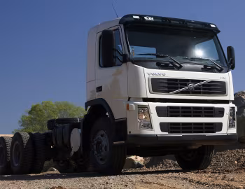 Volvo FM 440 6×4 tractor Day cab '2005–09