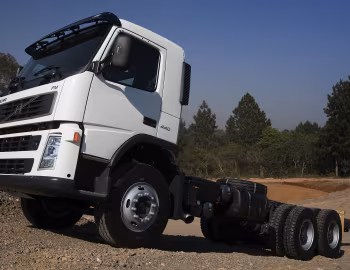 Volvo FM 440 6×4 tractor Day cab '2005–09