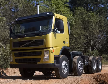 Volvo FM 440 8×4 tractor Day cab '2005–09