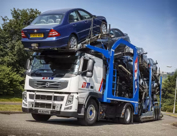 Volvo FM 450 4×2 tractor Low sleeper cab [UK-spec] '2010–13