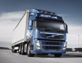 Volvo FM 460 MethaneDiesel 6×2 tractor Globetrotter cab '2011–13