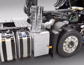 Volvo FM 460 MethaneDiesel 6×2 tractor Globetrotter cab '2011–13