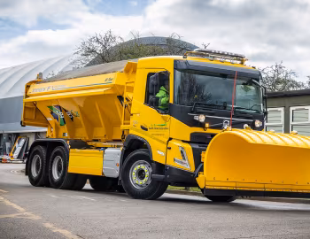 Volvo FMX 330 6×4 rigid Day cab with Econ spreader bodywork [UK-spec] '2022